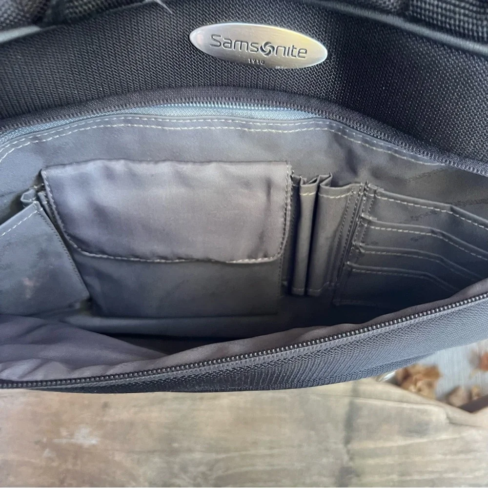Samsonite Black Laptop Bag - Picture 5 of 11